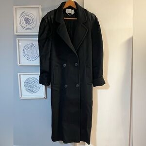 Vintage 80’s Michelle Stuart Women’s Black Wool Coat W Leather Trim Shoulders L